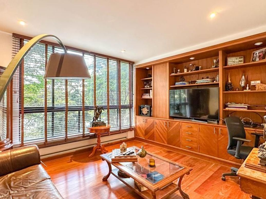 Apartamento de 4 alcobas en venta en Usaquén, Bogotá, 298 m² · foto 3 de 20
