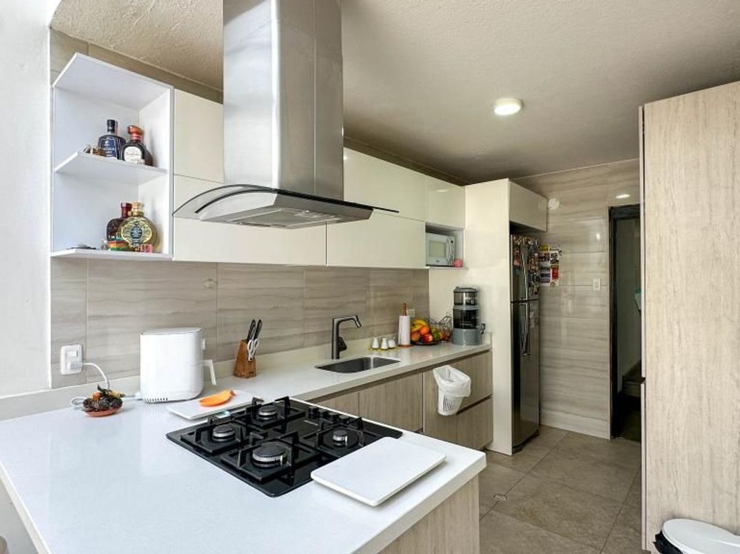 Casa de 3 alcobas en venta en El Batan, Bogotá, 156 m² · foto 6 de 15
