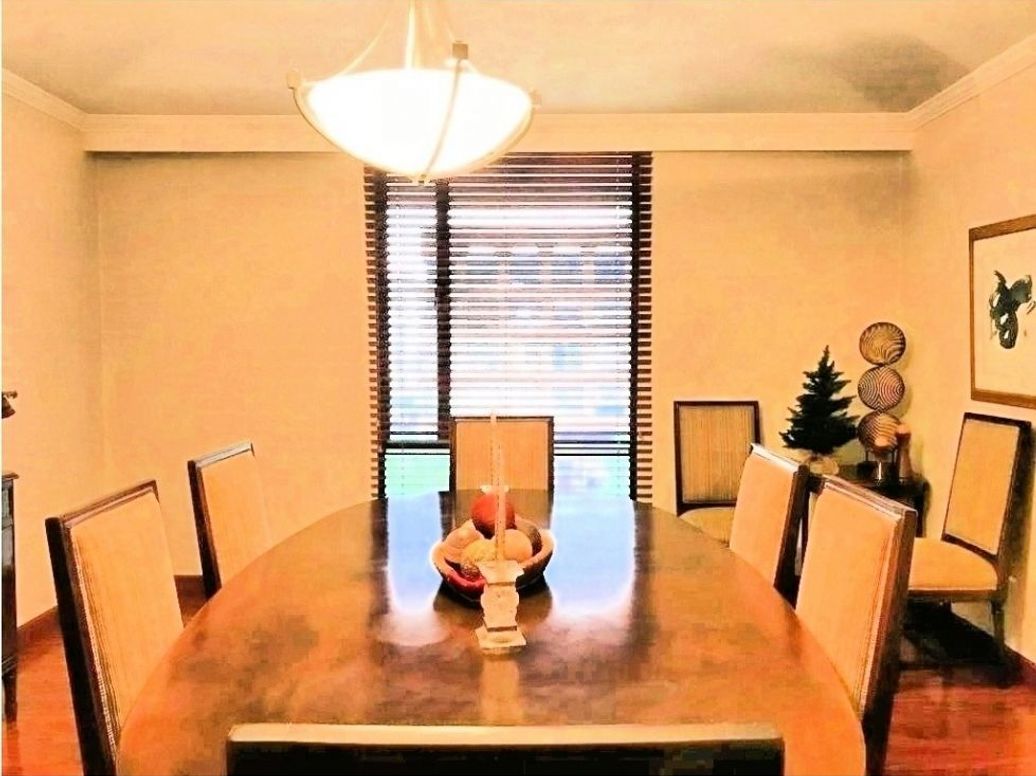 Apartamento de 3 alcobas en venta en Santa Barbara Central, Bogotá, 176 m² · foto 4 de 11