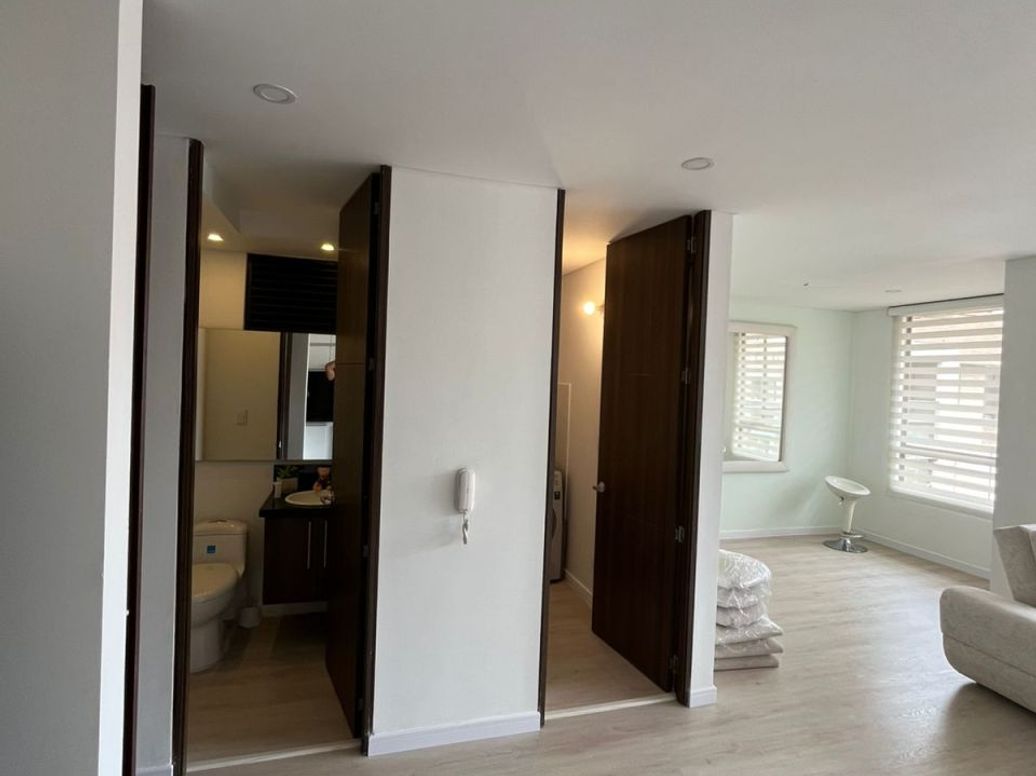 Apartamento de 3 alcobas en venta en Cantalejo, Bogotá, 139 m² · foto 5 de 20