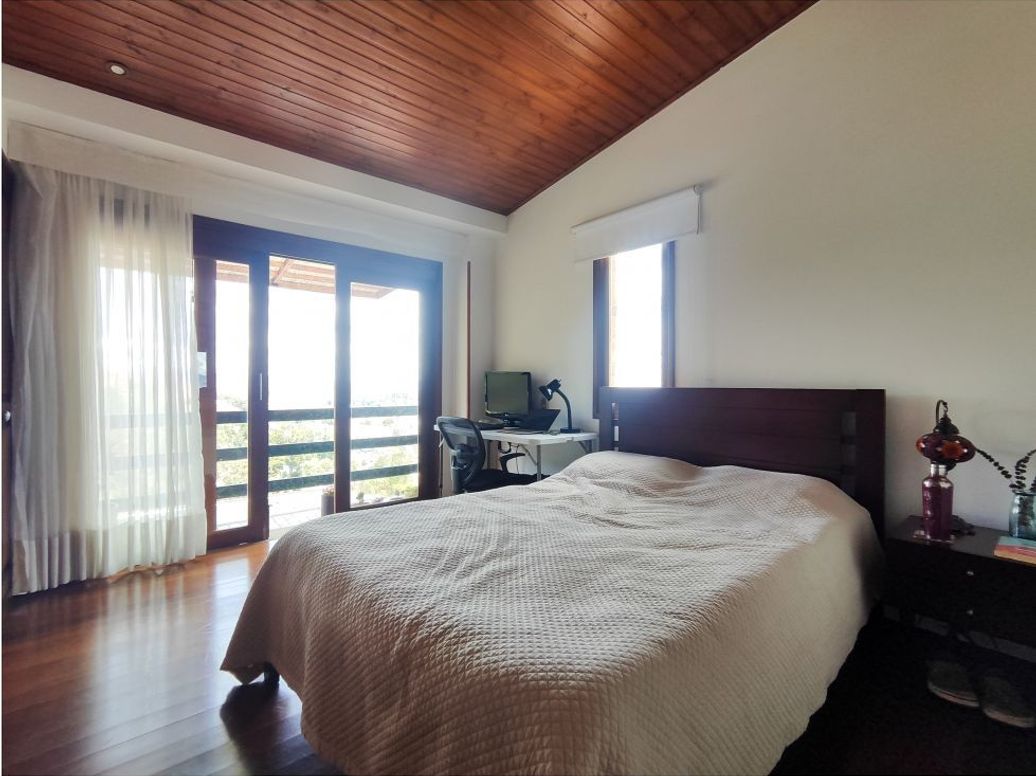 Casa de 4 alcobas en venta en Cedro Salazar, Bogotá, 232 m² · foto 15 de 20