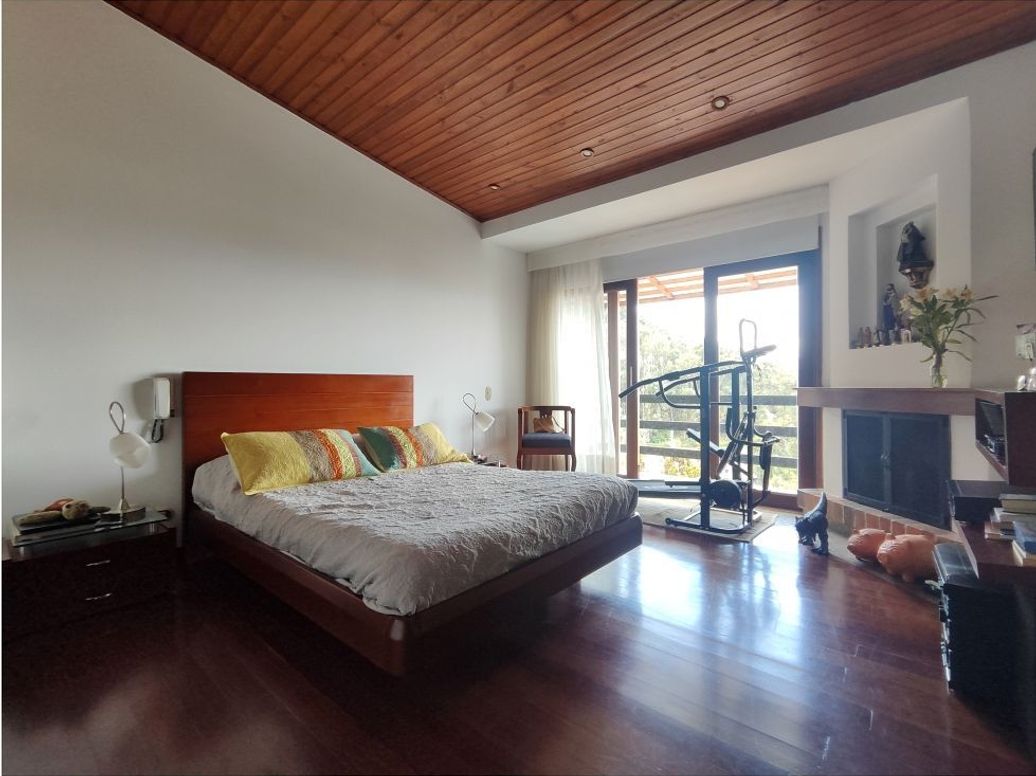 Casa de 4 alcobas en venta en Cedro Salazar, Bogotá, 232 m² · foto 11 de 20
