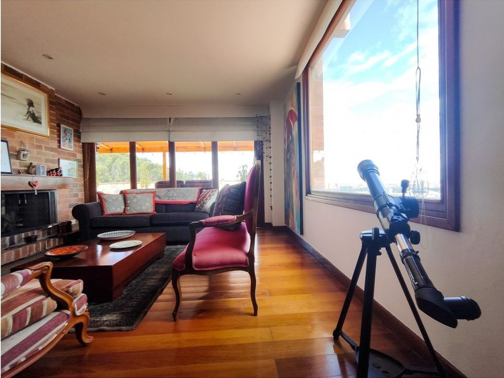Casa de 4 alcobas en venta en Cedro Salazar, Bogotá, 232 m² · foto 17 de 20