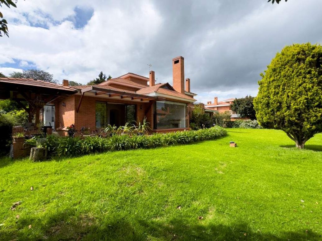Casa de 4 alcobas en venta en Casa Blanca, Bogotá, 460 m² · foto 6 de 20