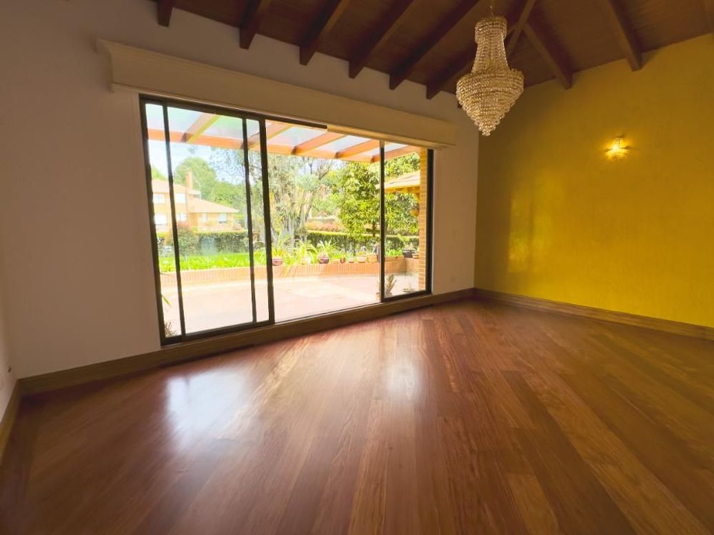 Casa de 4 alcobas en venta en Casa Blanca, Bogotá, 460 m² · foto 13 de 20