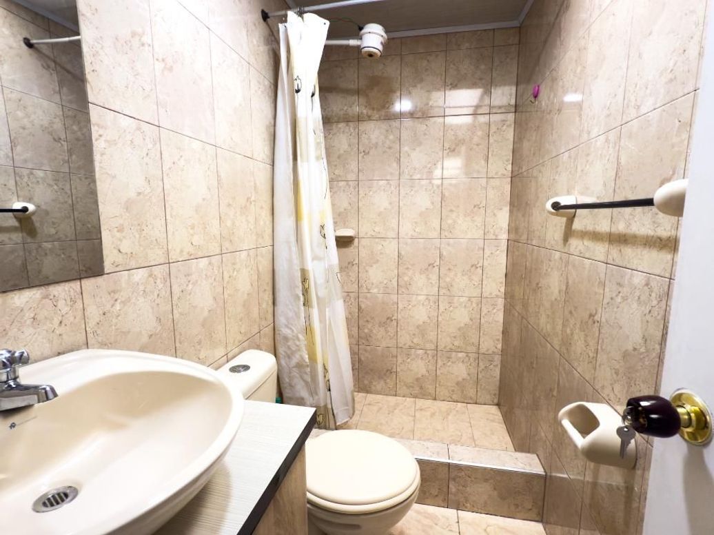 Casa de 6 alcobas en venta en Carvajal, Bogotá, 244 m² · foto 20 de 20