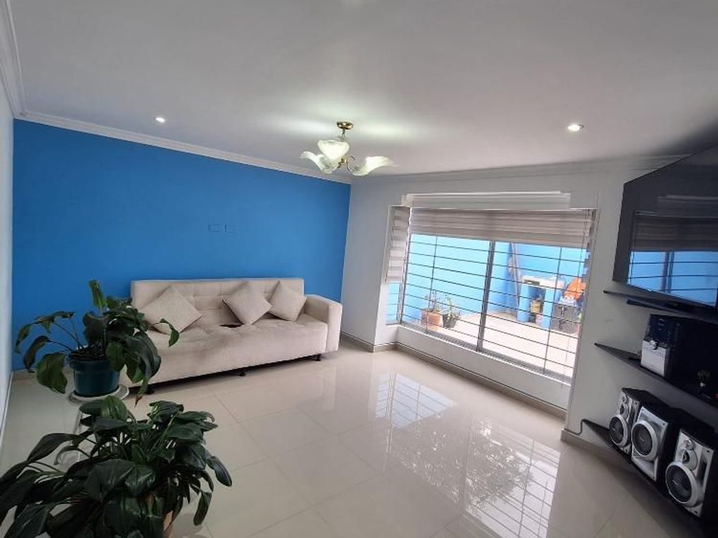 Casa de 3 alcobas en venta en Estrella Del Norte, Bogotá, 157 m² · foto 13 de 20