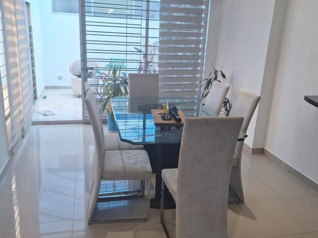 Casa de 3 alcobas en venta en Estrella Del Norte, Bogotá, 157 m² · foto 12 de 20