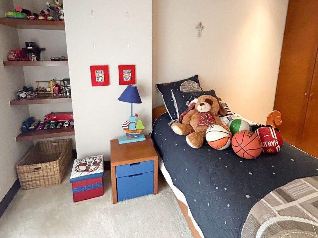 Apartamento de 3 alcobas en venta en Pelodo Del Contry, Bogotá, 315 m² · foto 12 de 14
