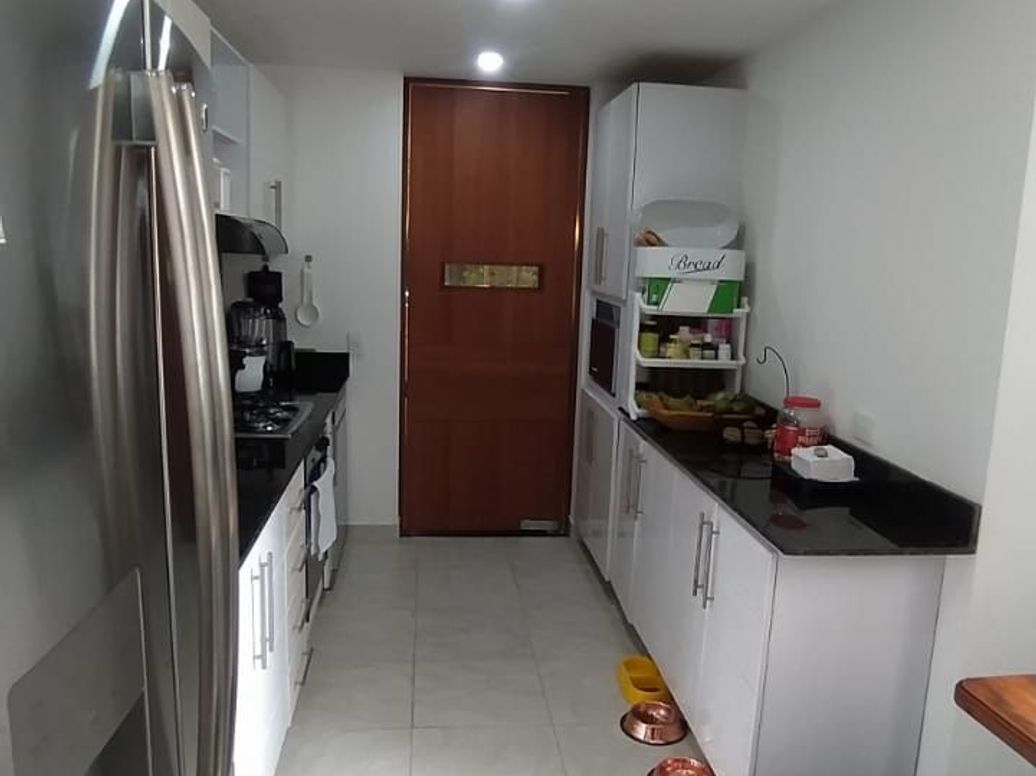Apartamento de 3 alcobas en venta en Cr Versalles, Bogotá, 130 m² · foto 11 de 20