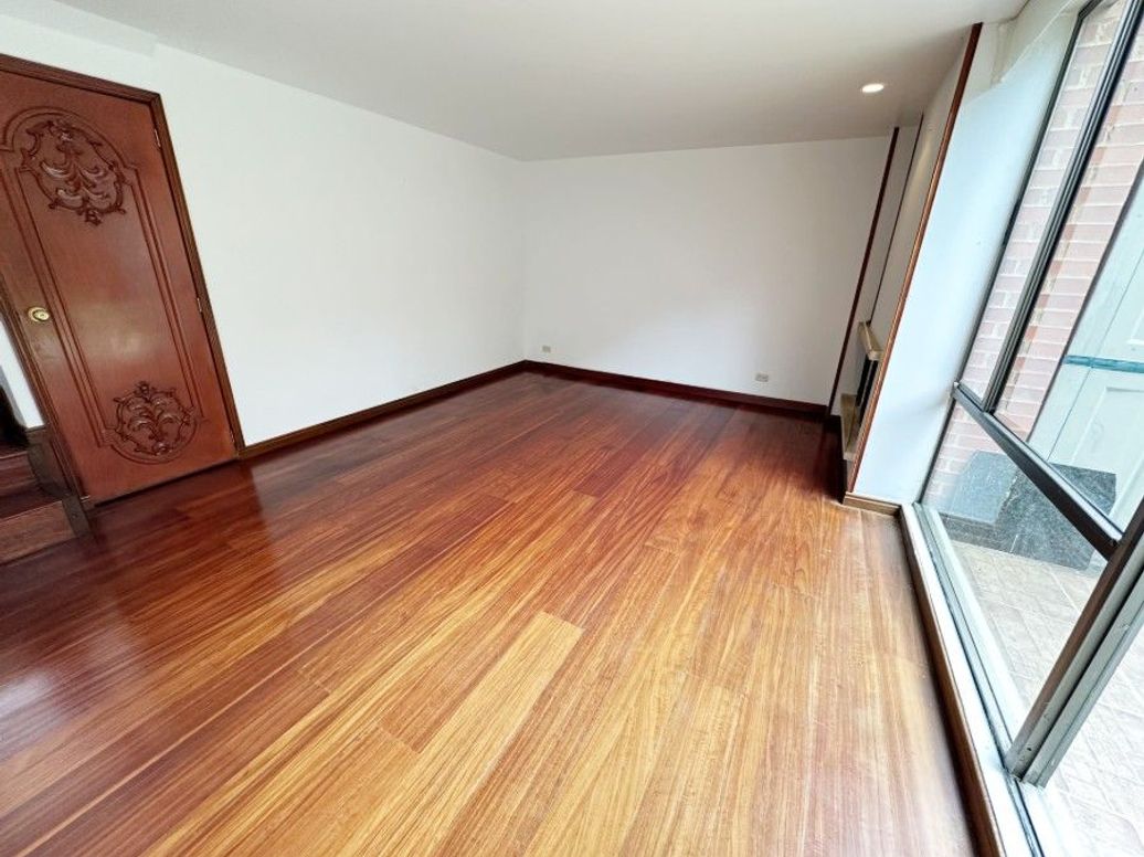 Casa de 3 alcobas en venta en Casa Blanca Suba, Bogotá, 138 m² · foto 3 de 20