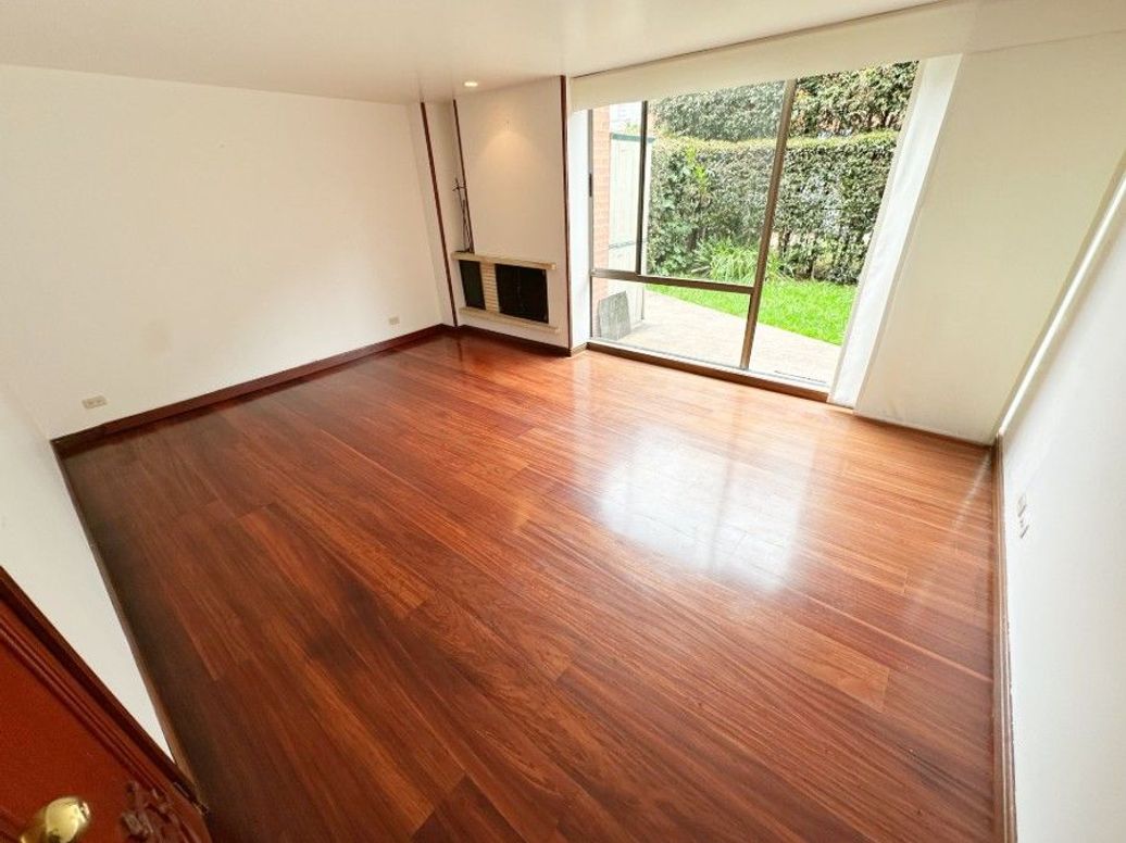 Casa de 3 alcobas en venta en Casa Blanca Suba, Bogotá, 138 m² · foto 2 de 20
