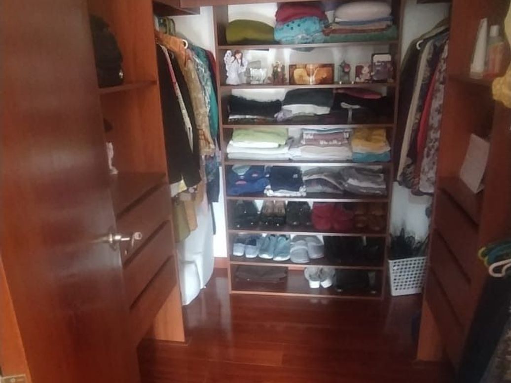 Apartamento de 4 alcobas en venta en Atenas, Bogotá, 200 m² · foto 16 de 20