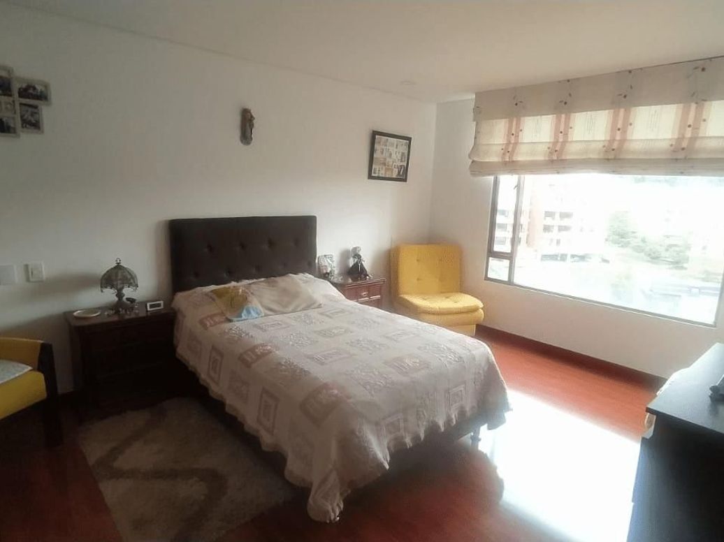 Apartamento de 4 alcobas en venta en Atenas, Bogotá, 200 m² · foto 15 de 20