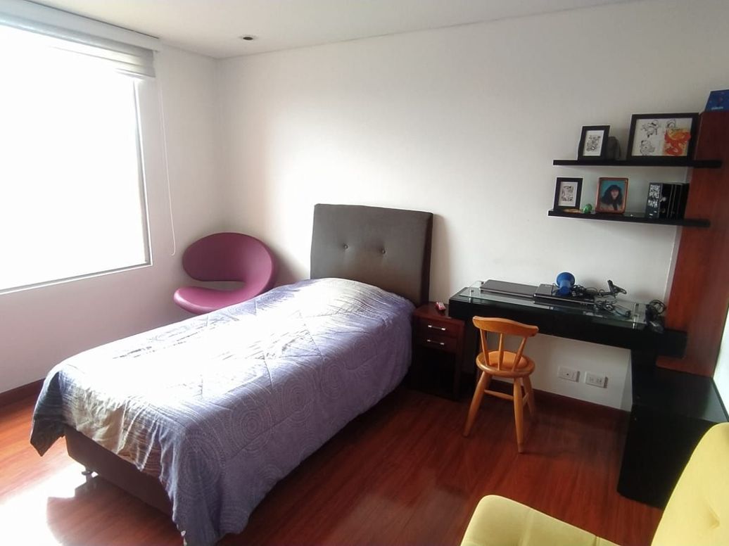 Apartamento de 4 alcobas en venta en Atenas, Bogotá, 200 m² · foto 19 de 20