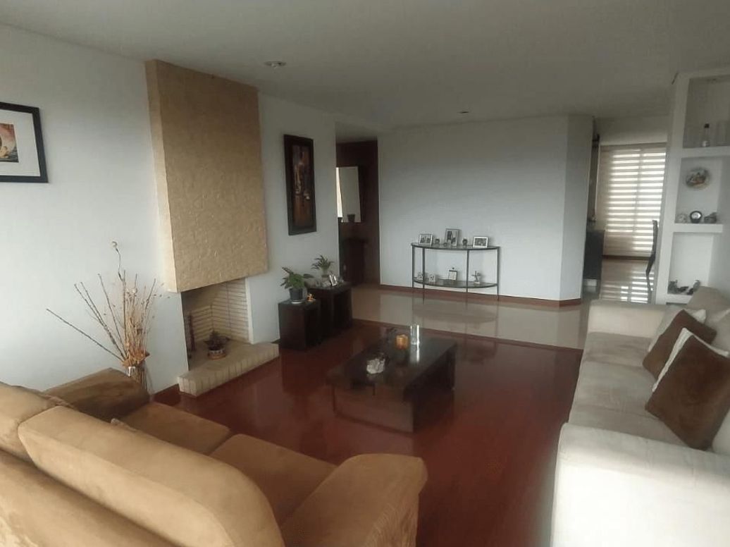 Apartamento de 4 alcobas en venta en Atenas, Bogotá, 200 m² · foto 2 de 20