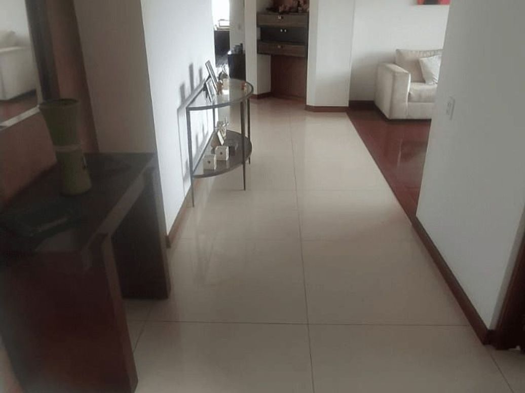 Apartamento de 4 alcobas en venta en Atenas, Bogotá, 200 m² · foto 13 de 20