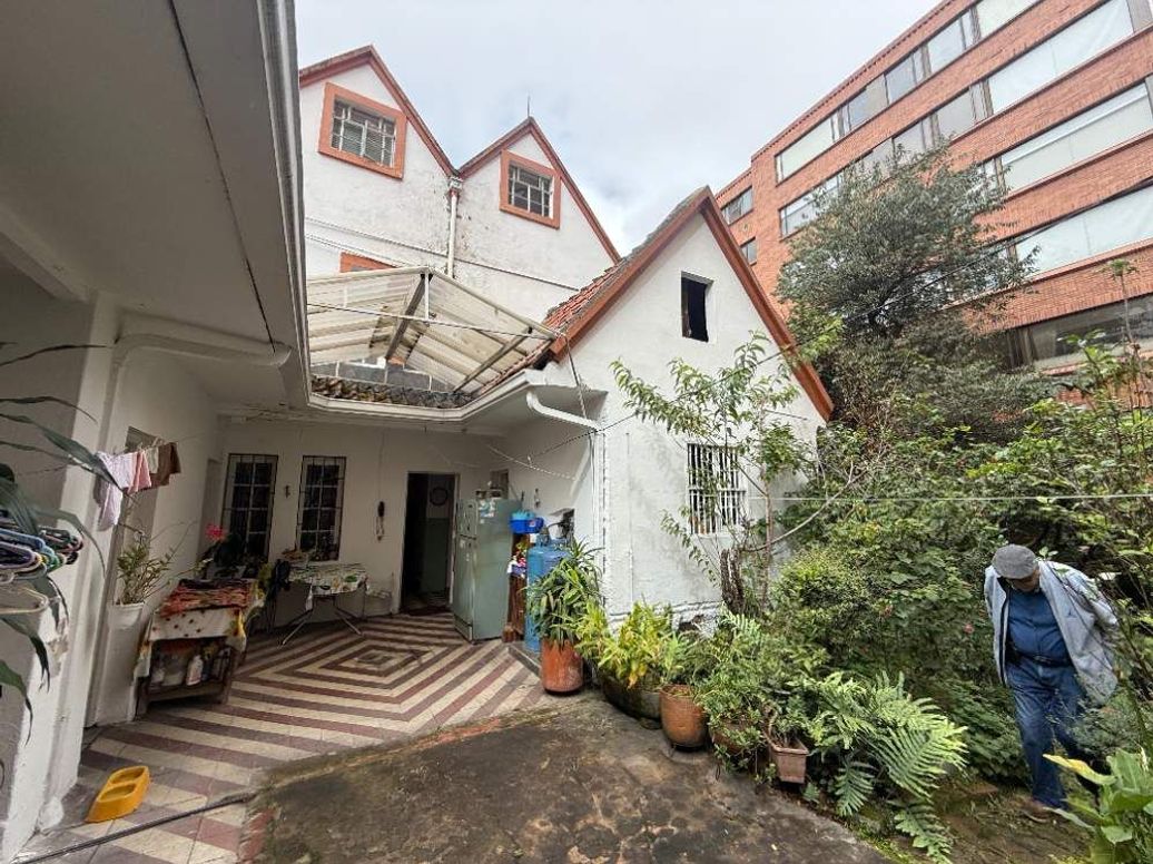 Casa de 3 alcobas en venta en Bellavista, Bogotá, 384 m² · foto 20 de 20