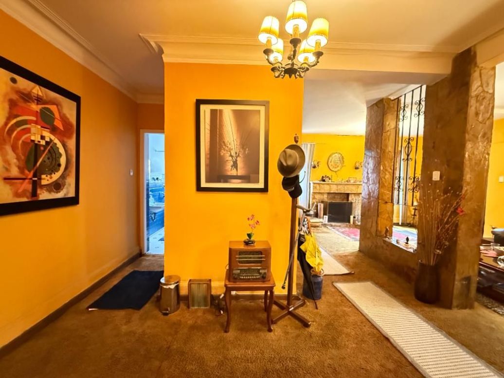 Casa de 3 alcobas en venta en Bellavista, Bogotá, 384 m² · foto 11 de 20
