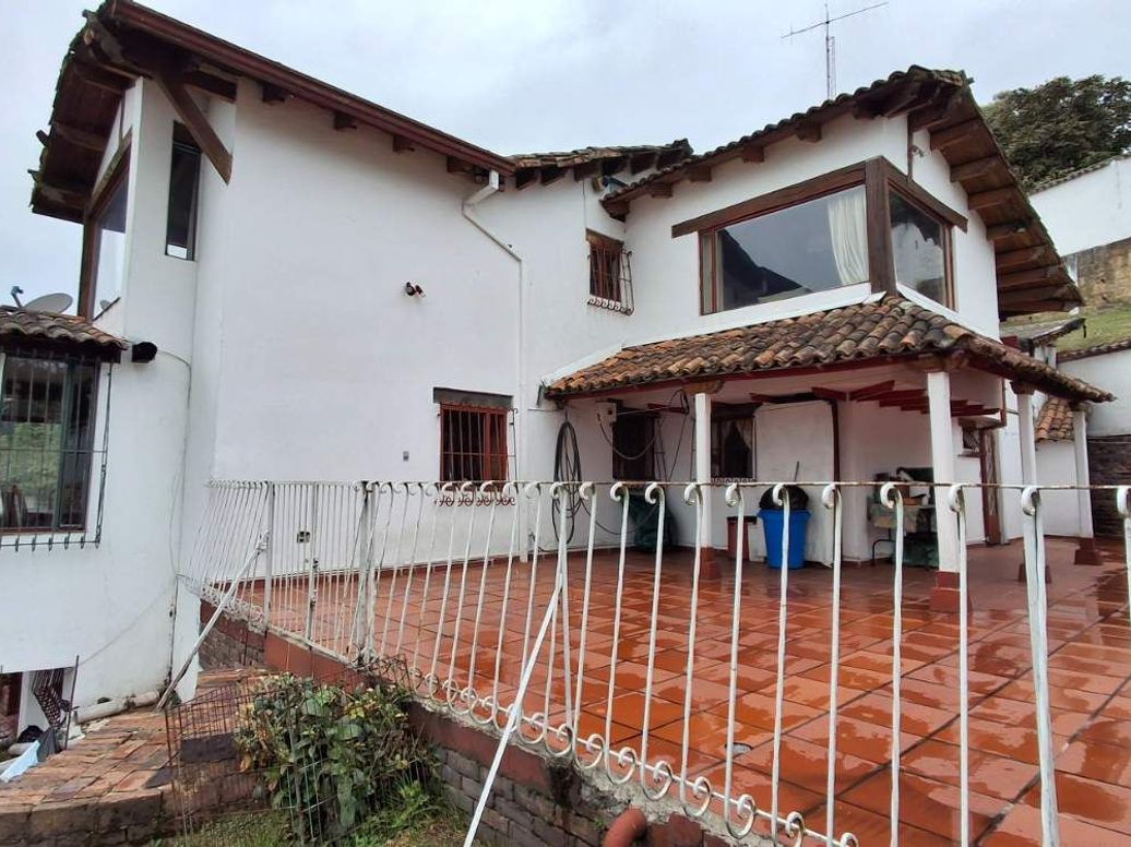 Casa de 5 alcobas en venta en Tuna Alta, Bogotá, 460 m² · foto 7 de 20
