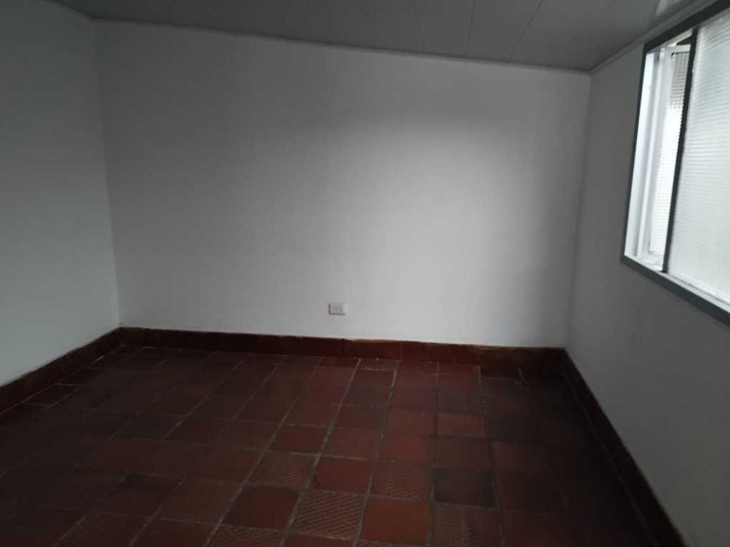 Casa de 4 alcobas en venta en Julio Florez, Bogotá, 285 m² · foto 19 de 20