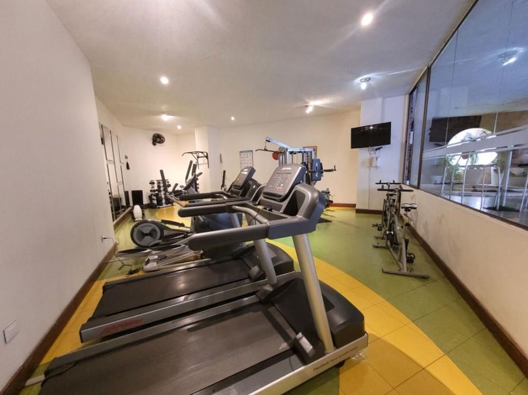 Apartamento de 3 alcobas en venta en Pelodo Del Contry, Bogotá, 268 m² · foto 19 de 20