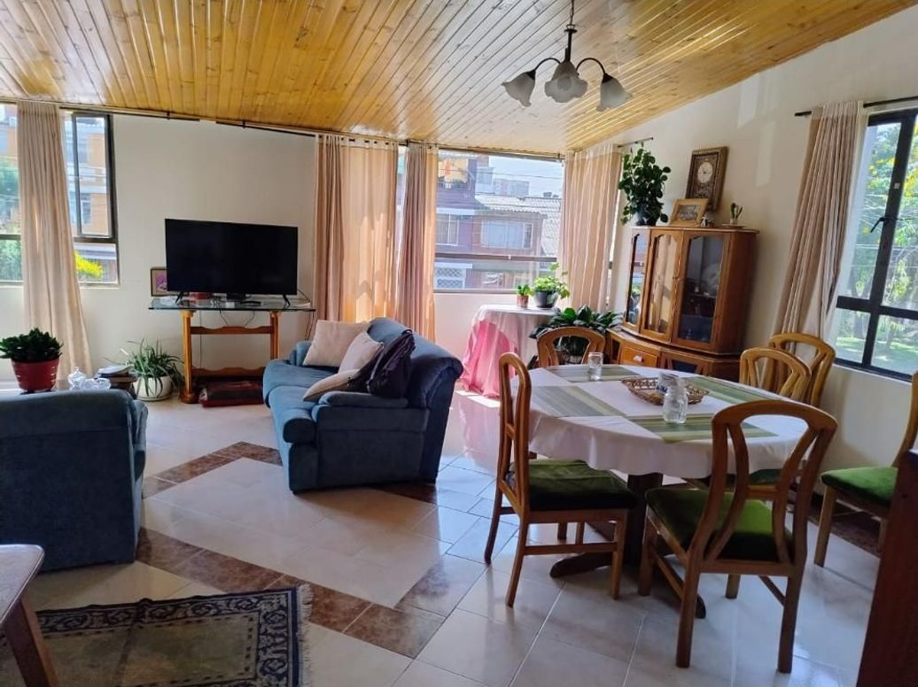 Casa de 6 alcobas en venta en Ciudad Quirigua, Bogotá, 140 m² · foto 4 de 20