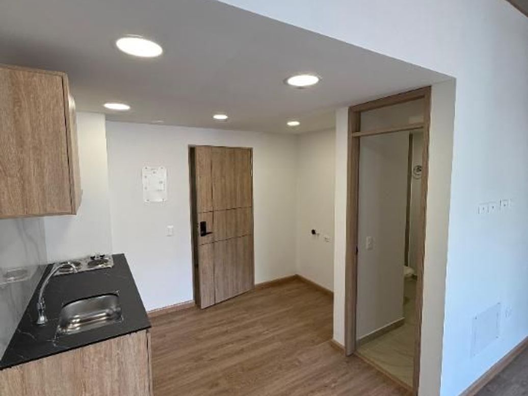 Apartamento de 1 alcoba en venta en Florencia, Bogotá, 32 m² · foto 2 de 8
