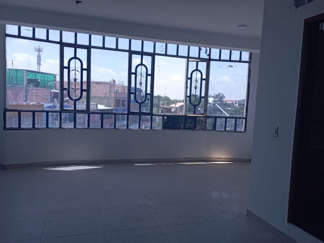 Casa de 4 alcobas en venta en Berlín, Bogotá, 360 m² · foto 9 de 10