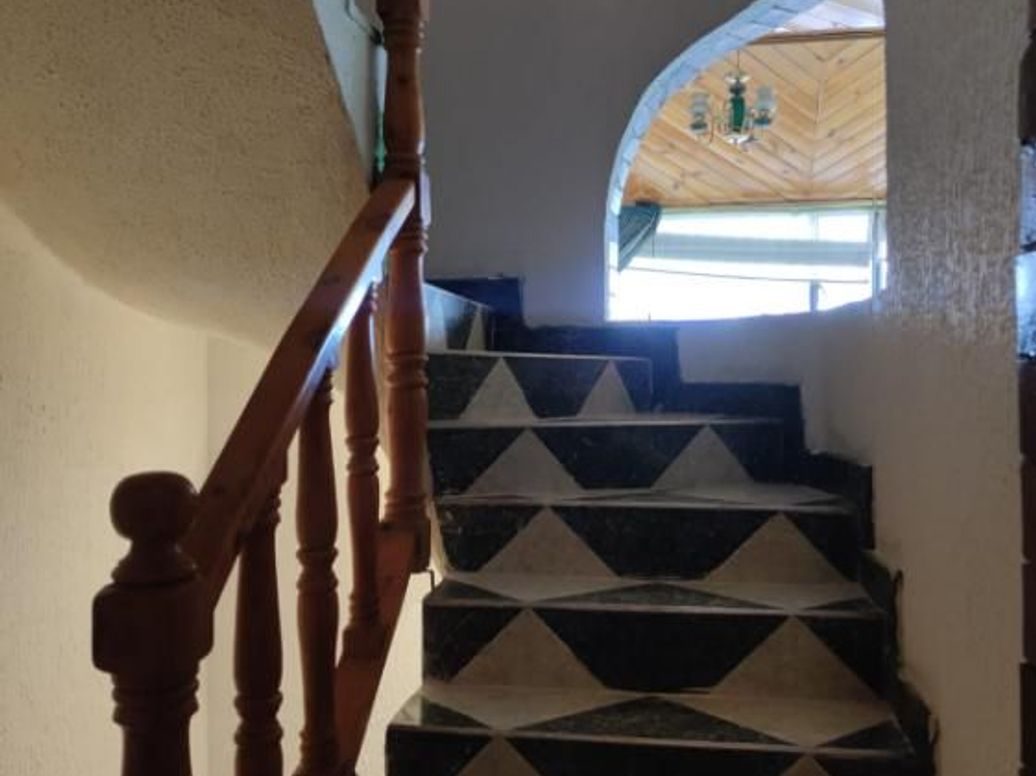 Casa de 4 alcobas en venta en Berlín, Bogotá, 360 m² · foto 3 de 10
