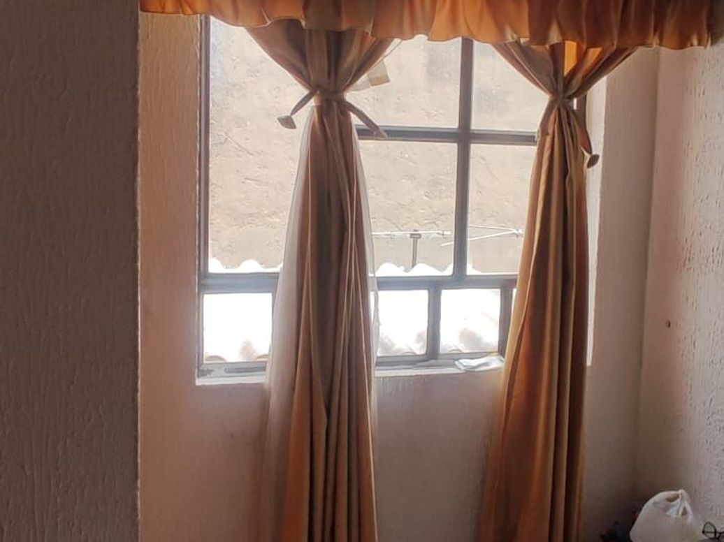 Casa de 3 alcobas en venta en La Gaitana, Bogotá, 290 m² · foto 2 de 11