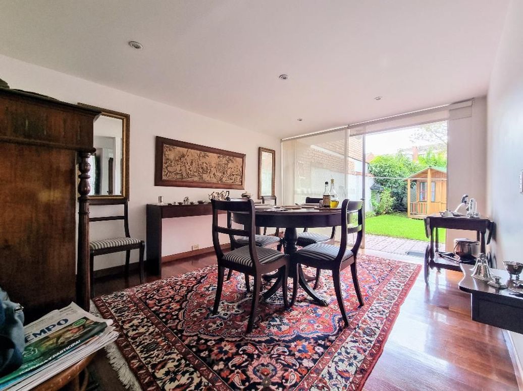Casa de 4 alcobas en venta en Las Villas, Bogotá, 213 m² · foto 2 de 20