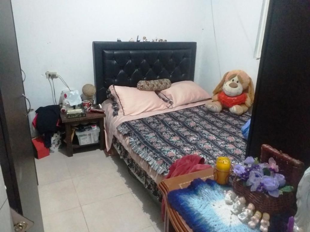 Casa de 6 alcobas en venta en San Antonio, Bogotá, 180 m² · foto 5 de 6