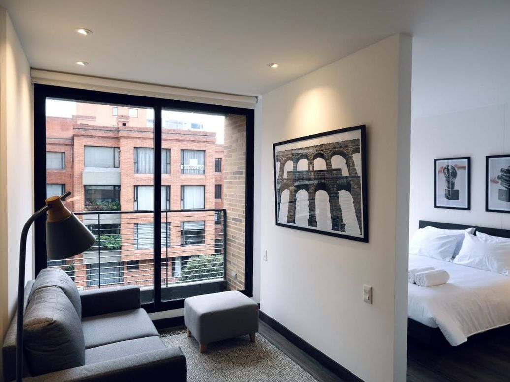 Apartaestudio en venta en Chico Norte Et. Iii, Bogotá, 46 m² · foto 2 de 9