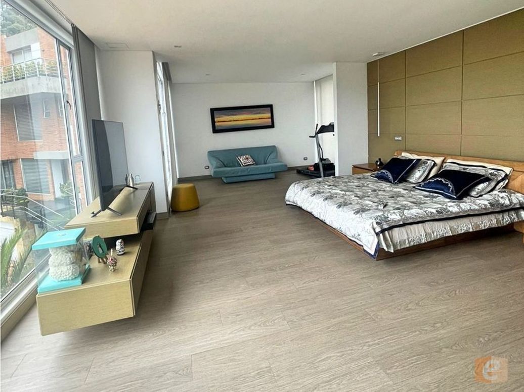 Casa de 4 alcobas en venta en Ciudad Jardín Norte, Bogotá, 500 m² · foto 10 de 20