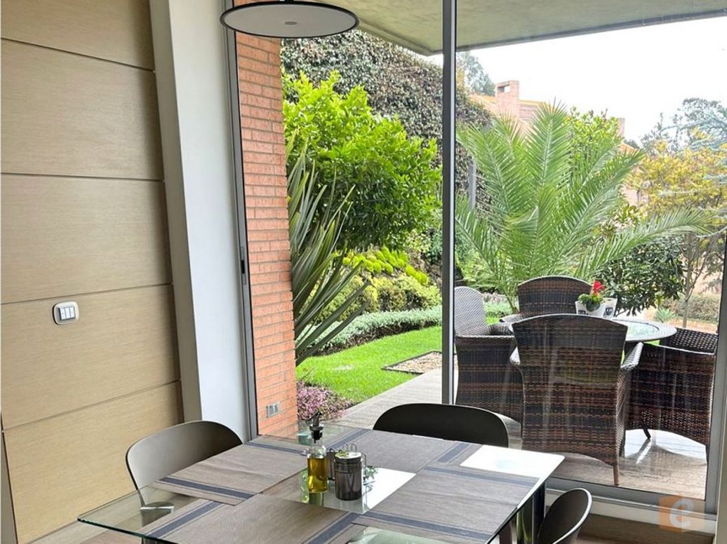 Casa de 4 alcobas en venta en Ciudad Jardín Norte, Bogotá, 500 m² · foto 5 de 20