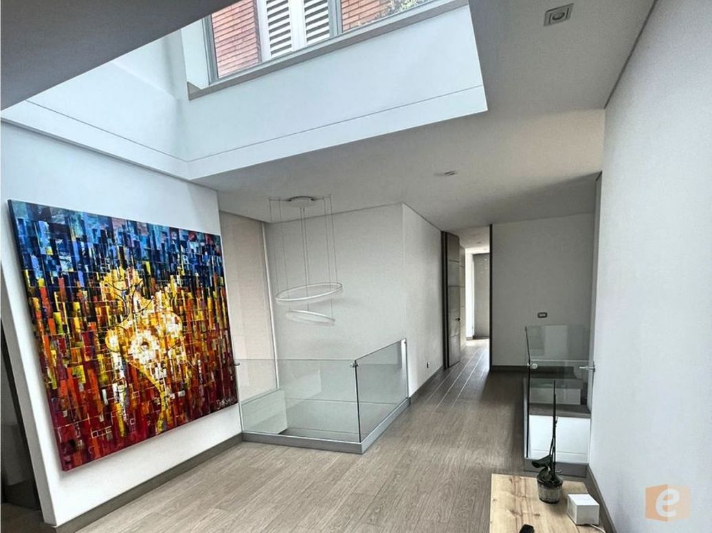 Casa de 4 alcobas en venta en Ciudad Jardín Norte, Bogotá, 500 m² · foto 13 de 20
