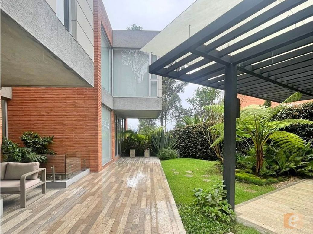 Casa de 4 alcobas en venta en Ciudad Jardín Norte, Bogotá, 500 m² · foto 17 de 20