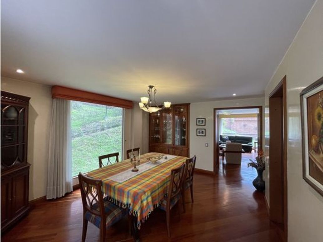 Casa de 4 alcobas en venta en Casa Blanca Suba, Bogotá, 360 m² · foto 9 de 20