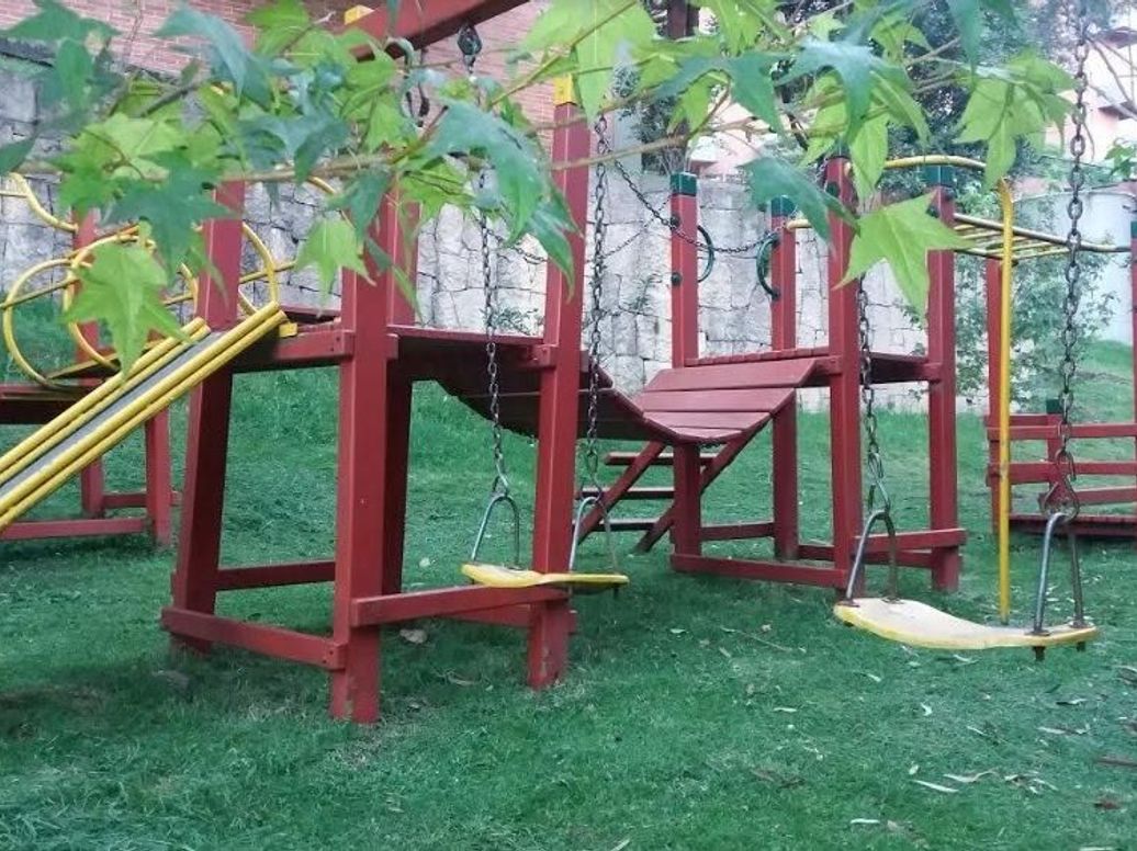 Apartamento de 4 alcobas en venta en Sierras Del Moral, Bogotá, 256 m² · foto 16 de 19
