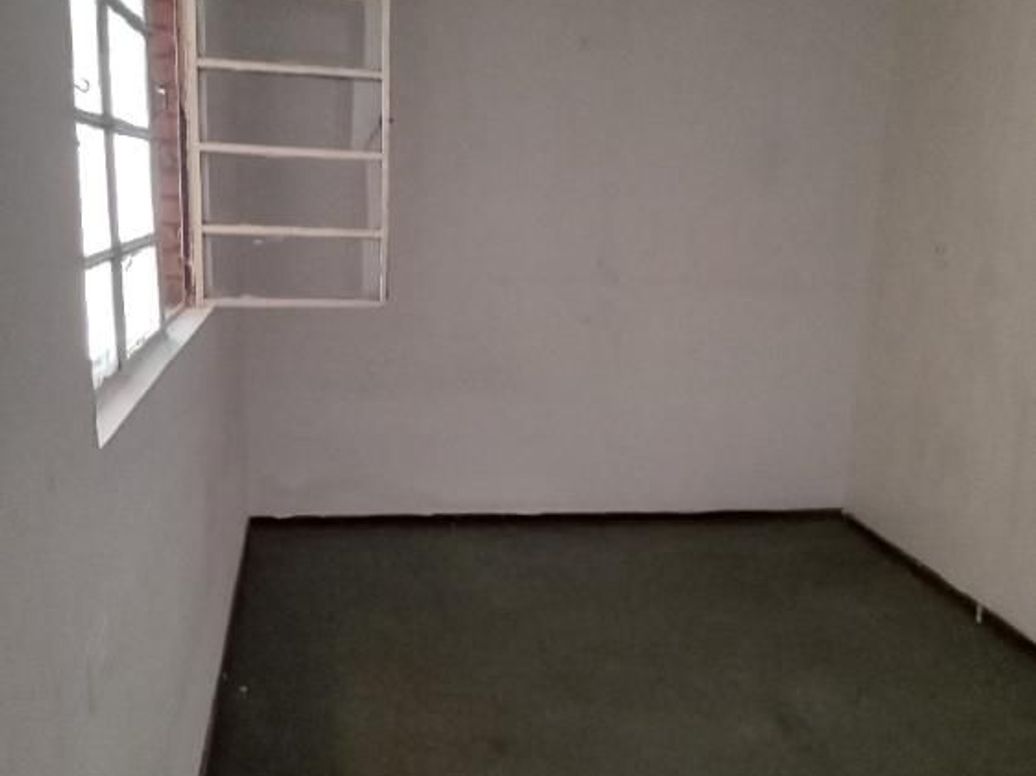 Casa de 8 alcobas en venta en Ciudad Jardín Sur, Bogotá, 218 m² · foto 9 de 11