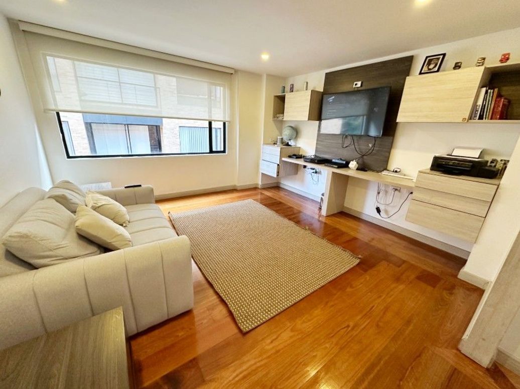 Apartamento de 4 alcobas en venta en Santa Bibiana, Bogotá, 340 m² · foto 3 de 12