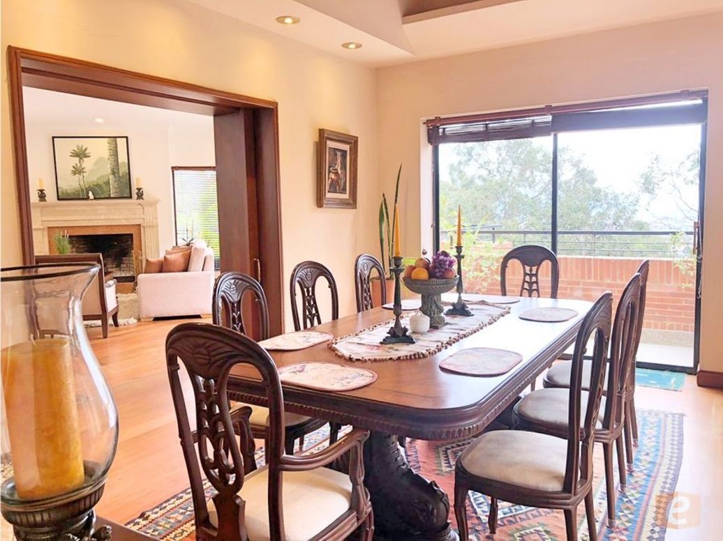 Apartamento de 4 alcobas en venta en La Acanada, Bogotá, 520 m² · foto 8 de 20