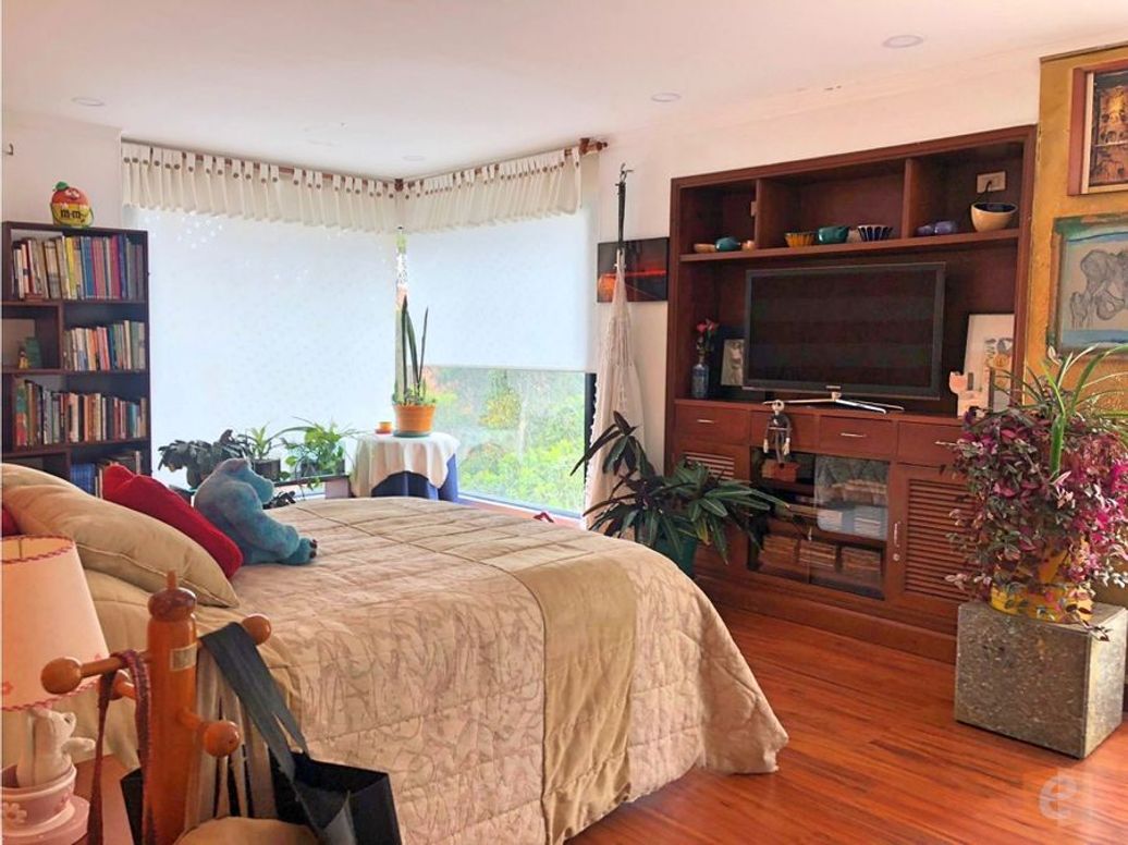Apartamento de 4 alcobas en venta en La Acanada, Bogotá, 520 m² · foto 17 de 20
