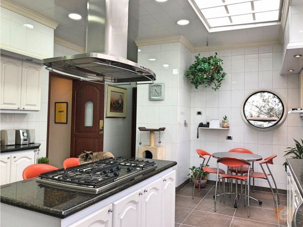 Apartamento de 4 alcobas en venta en La Acanada, Bogotá, 520 m² · foto 11 de 20