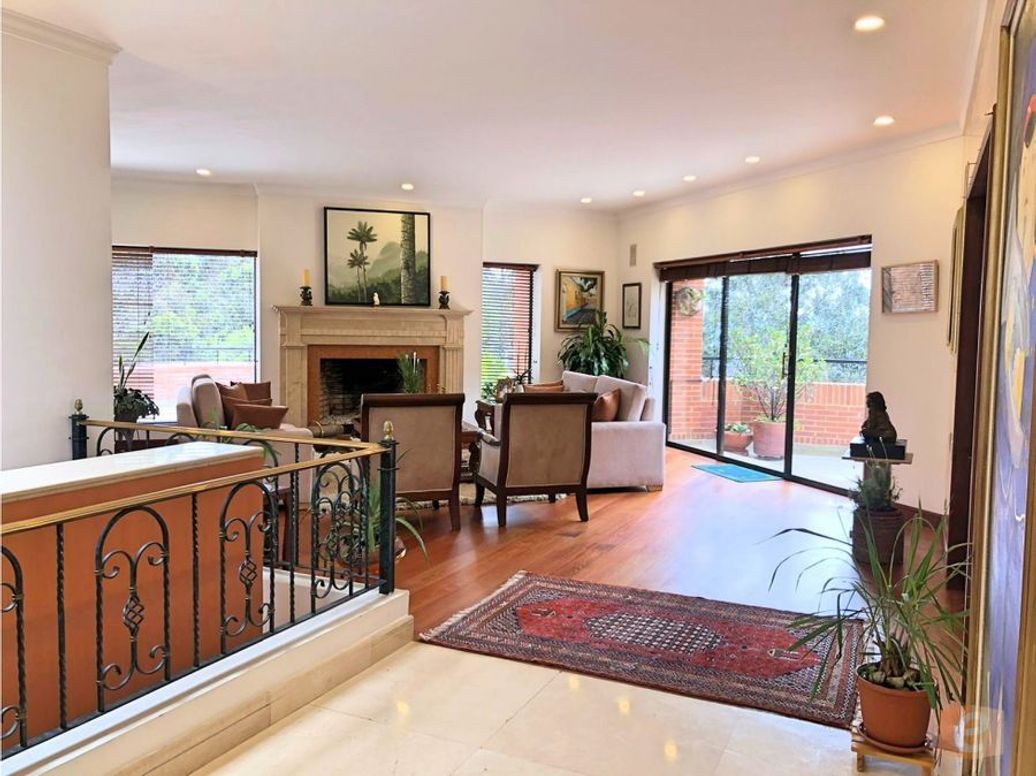 Apartamento de 4 alcobas en venta en La Acanada, Bogotá, 520 m² · foto 5 de 20