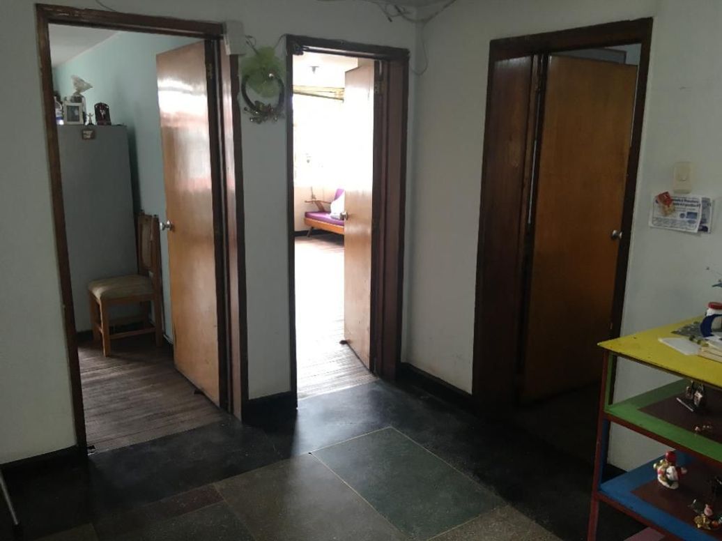 Casa de 6 alcobas en venta en Camino Viejo De San Cristóbal, Bogotá, 486 m² · foto 2 de 10