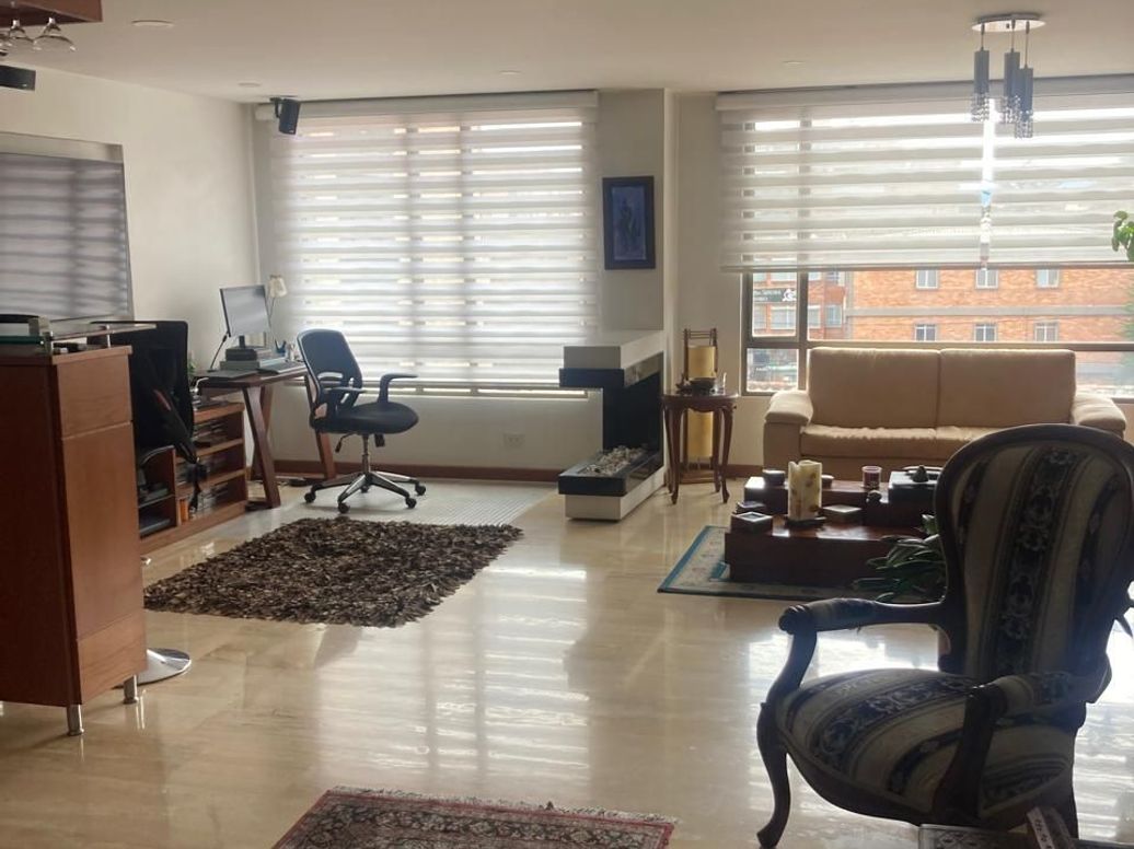 Apartamento de 3 alcobas en venta en Santa Bibiana, Bogotá, 175 m² · foto 5 de 20