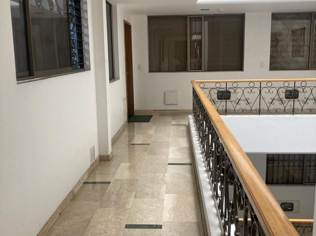 Apartamento de 3 alcobas en venta en Santa Bibiana, Bogotá, 175 m² · foto 14 de 20