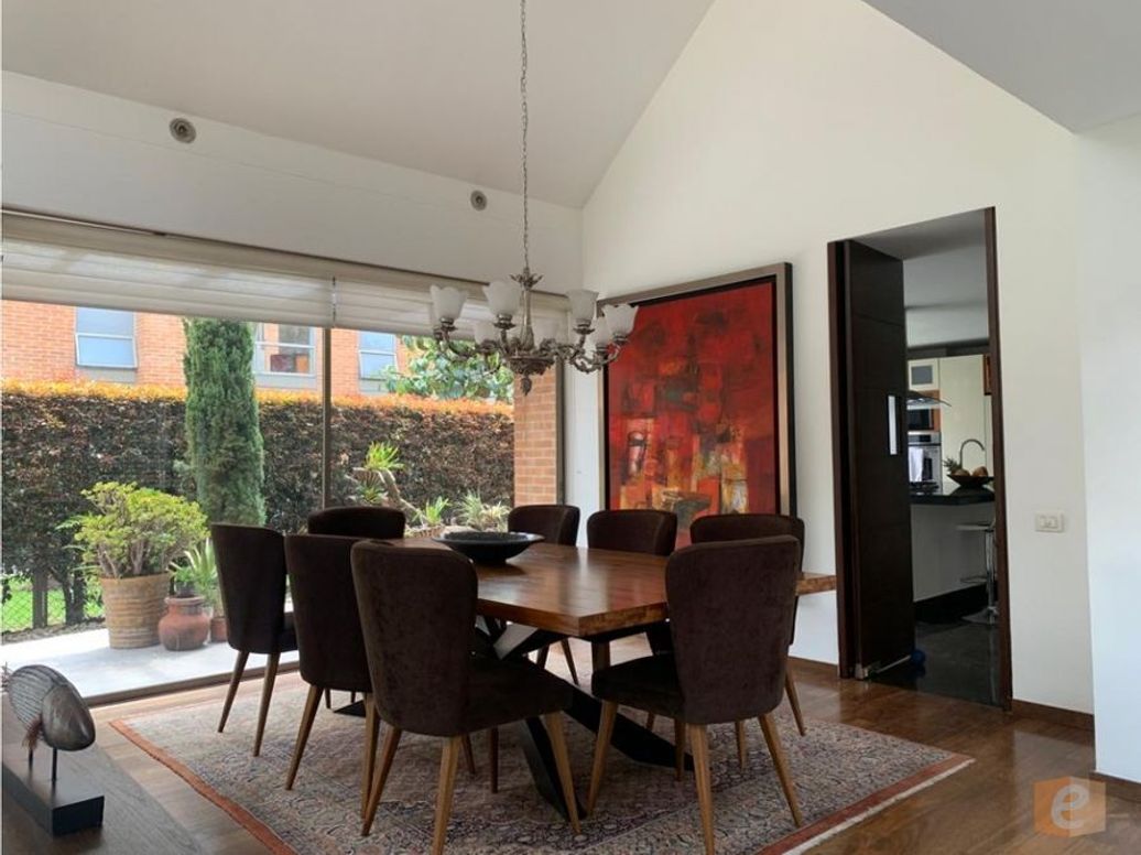 Casa de 4 alcobas en venta en Casa Blanca, Bogotá, 420 m² · foto 2 de 20